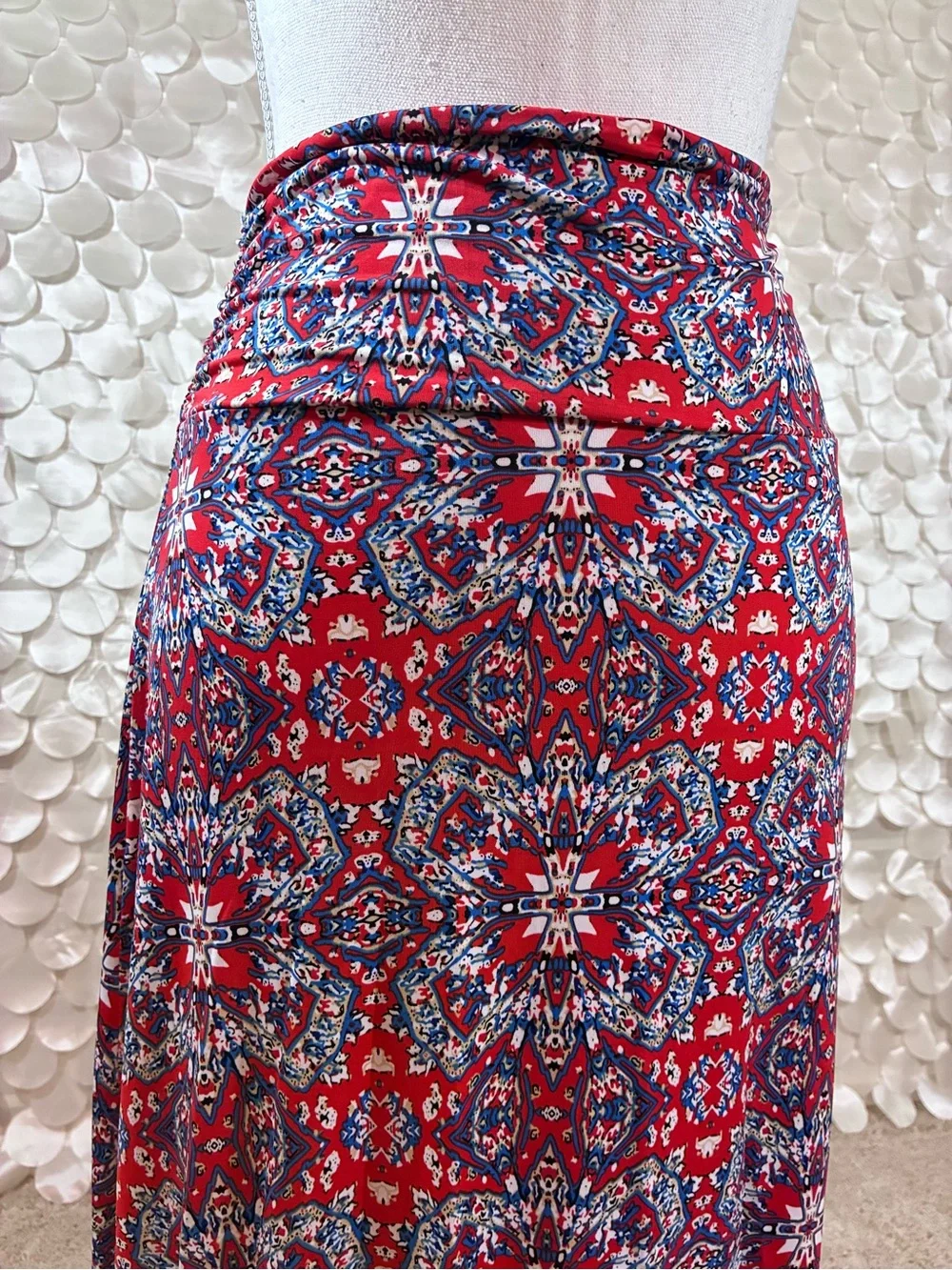 Gilli Red Blue Geometric Print Maxi Skirt | Fold-Over Waist | Size M